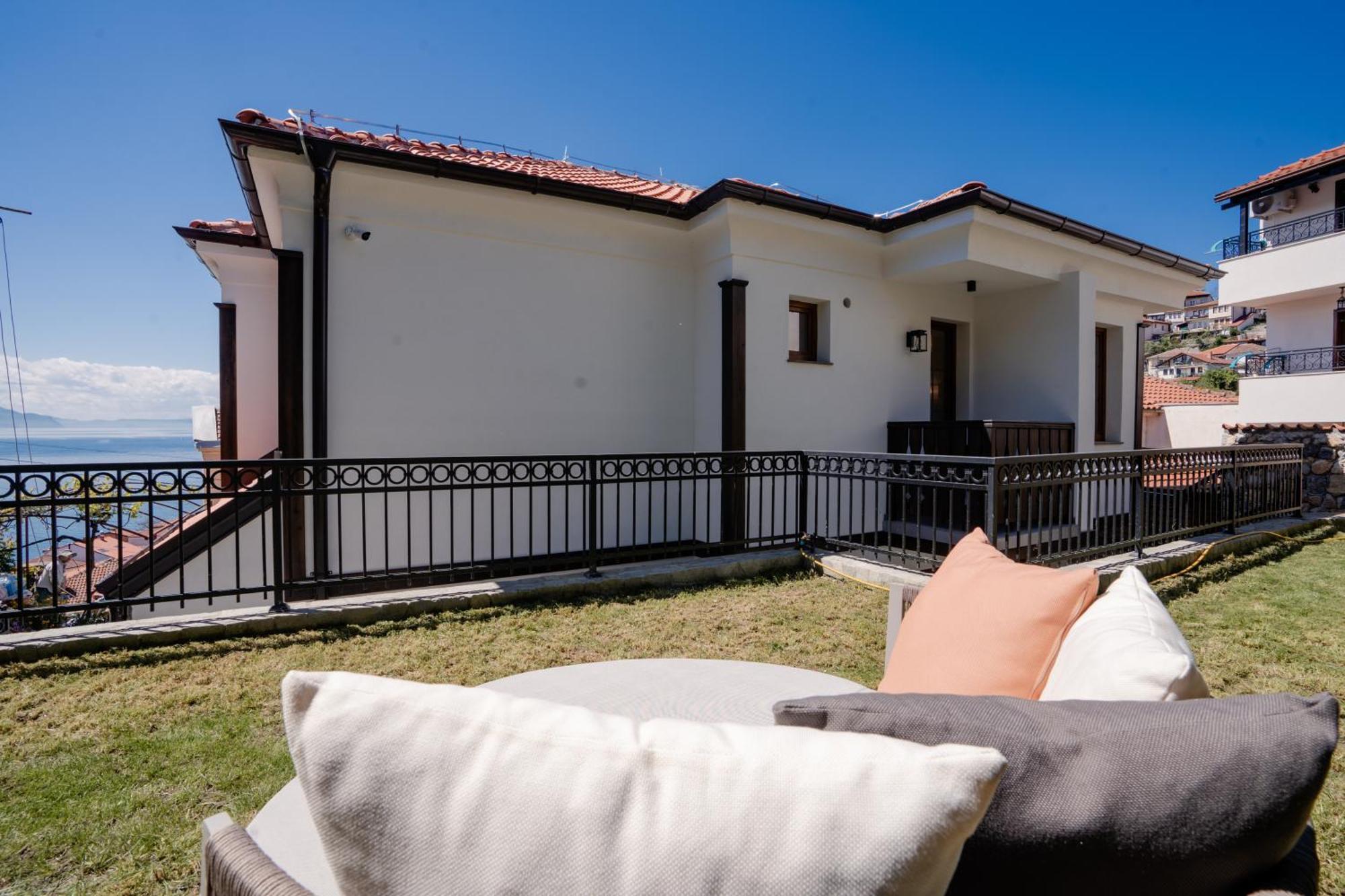 Villa & Spa Chunarot Ohrid Luaran gambar